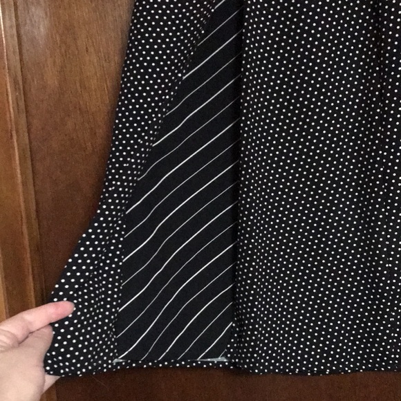 Black & White Skirt - Picture 2 of 3